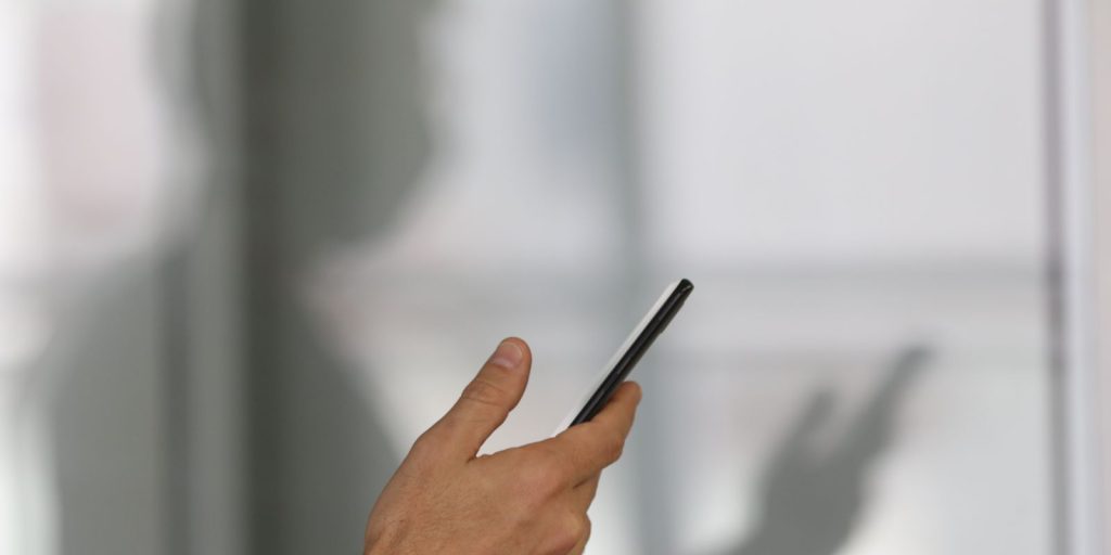 Ministro da Fazenda anuncia endurecimento de regras para sites de apostas online
