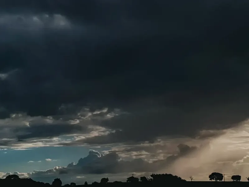 Inmet emite alerta amarelo para tempestades em todo o RS nesta segunda-feira