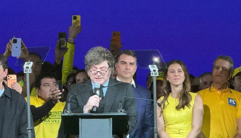 Itamaraty chama embaixador no Brasil após Milei chamar Lula de presidiário e ofender Moraes