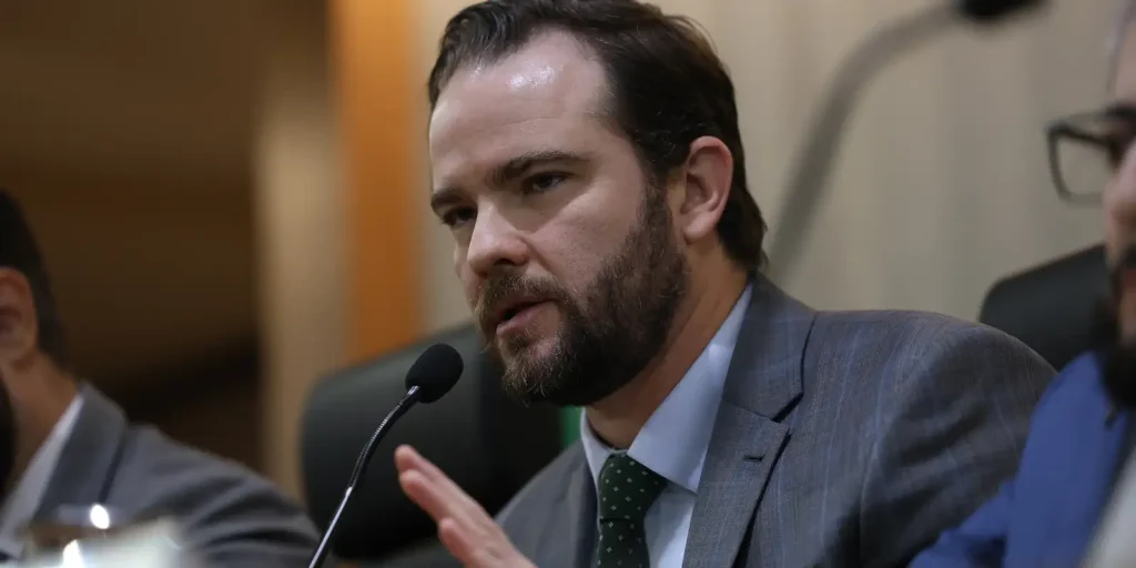Ministro da Fazenda se dispõe a intermediar renegociação de dívidas do Rio com BNDES e Banco do Brasil