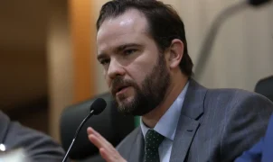 Ministro da Fazenda se dispõe a intermediar renegociação de dívidas do Rio com BNDES e Banco do Brasil