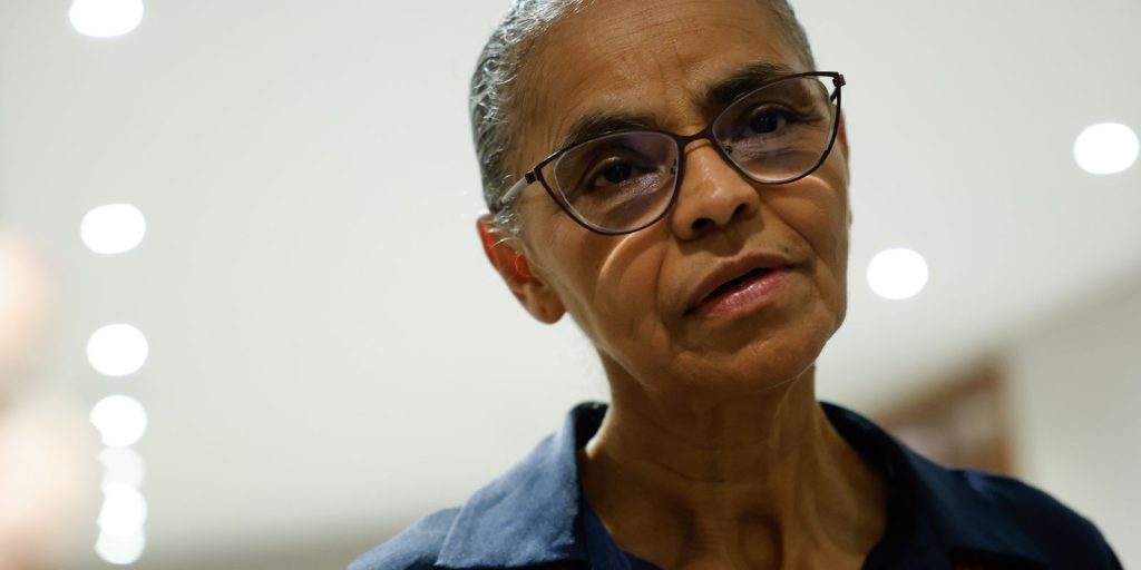 Marina Silva relata intimidação durante caminhada de campanha no centro de São Paulo