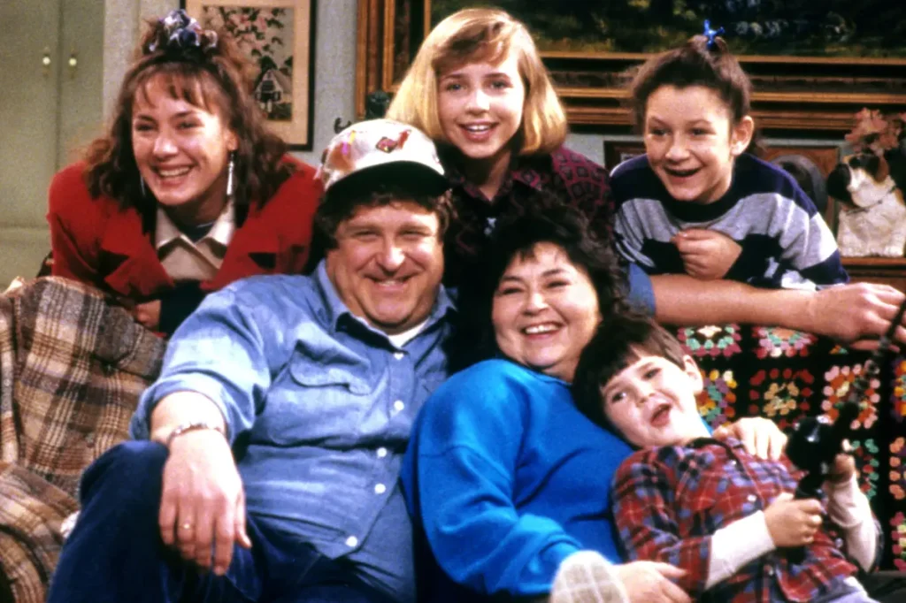 John Goodman surge irreconhecível em foto com fã e impressiona com perda de peso de 200 libras