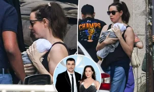 Aubrey Plaza é vista com o bebê recém-nascido pela primeira vez em Nova York