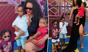 Rihanna leva os três filhos à rua que leva seu nome em Barbados e celebra momento em família