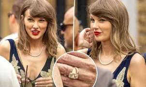Taylor Swift exibe aliança de casamento em casamento de engenheiros de som na Inglaterra