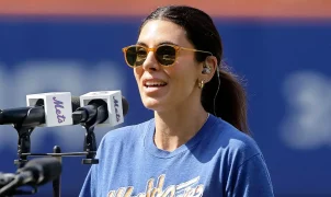 'Sopranos' star sings national anthem at Mets game on same day that fellow castmember dies