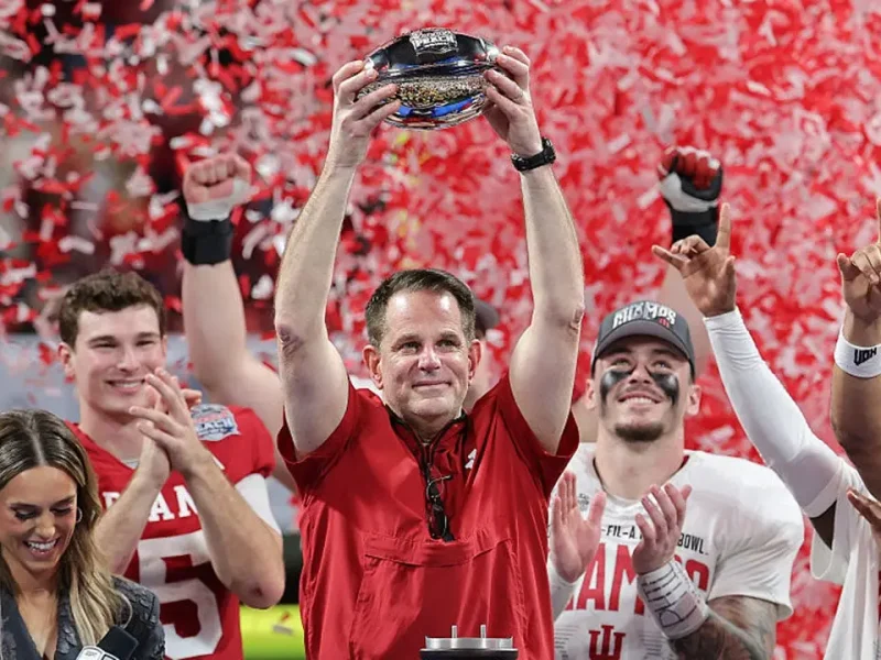 Inside CFP expansion battle as SEC, Big Ten and TV networks fight for College Football’s next big move