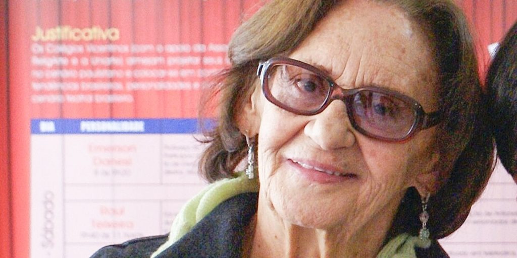 Amigos e colegas homenageiam a trajetória de Laura Cardoso após sua morte