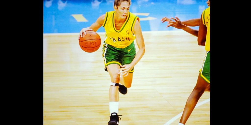 Hortência é única brasileira indicada a prêmio de maior atleta da história das Copas do Mundo de basquete feminino