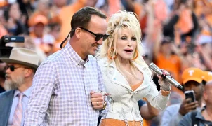 Peyton Manning pays tribute to Dolly Parton: 'Tennessee won't be the same without her!'