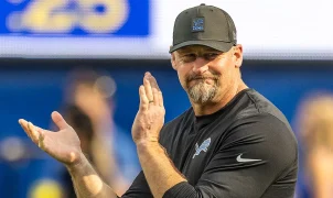 Lions' Dan Campbell delivers awesome message about high school football amid college football chaos