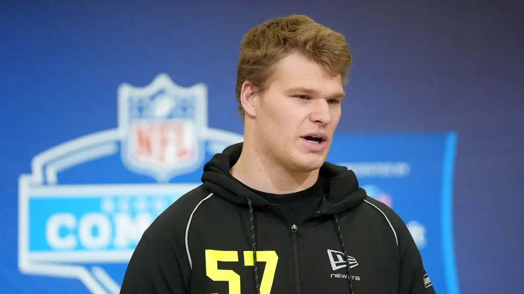 Chiefs reivindicam Jack Pyburn e frustram plano do linebacker de voltar ao LSU por salário milionário