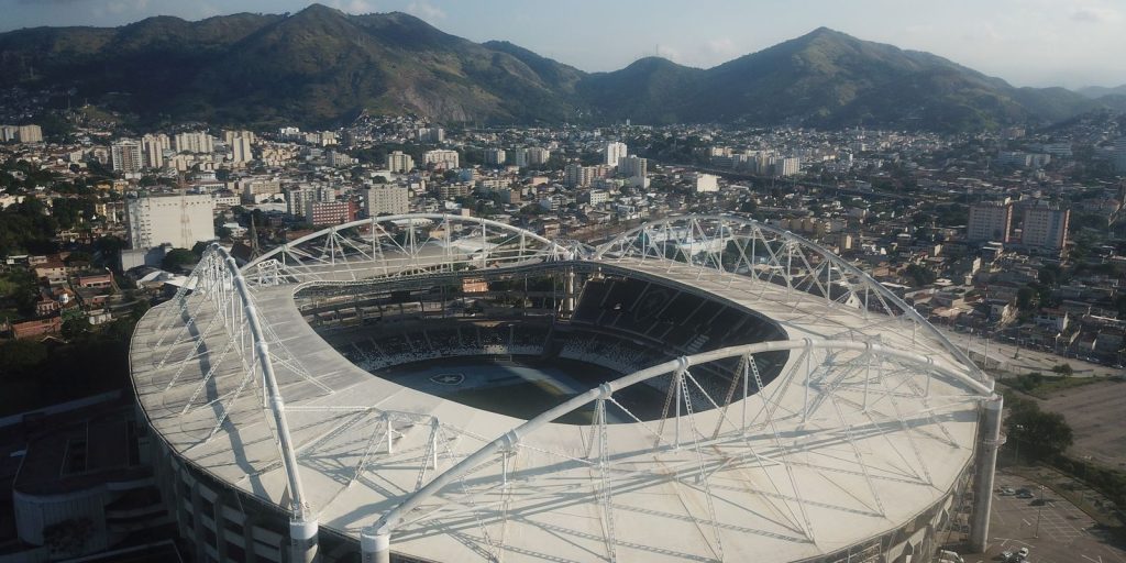 Ventania no Rio adia clássico entre Botafogo e Fluminense pelo Brasileirão Feminino