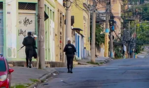 Operação contra o Comando Vermelho no Rio prende 13 e deixa quatro mortos