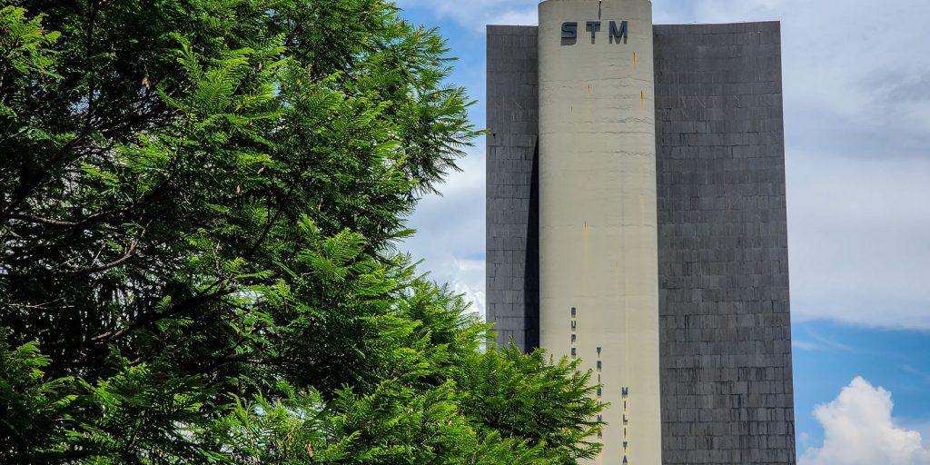 STM determina perda de patente de oficial reformado acusado de transmitir HIV a ex-companheiras