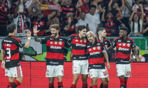 Flamengo vence Cruzeiro no Maracanã e avança às quartas da Libertadores