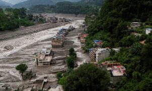 Nepal intensifica monitoramento de lagos após inundação no Himalaia