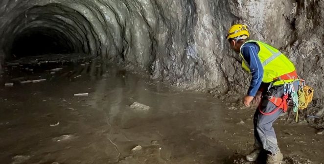 Nepal intensifica buscas por centenas de desaparecidos em túneis de hidrelétricas após enchente