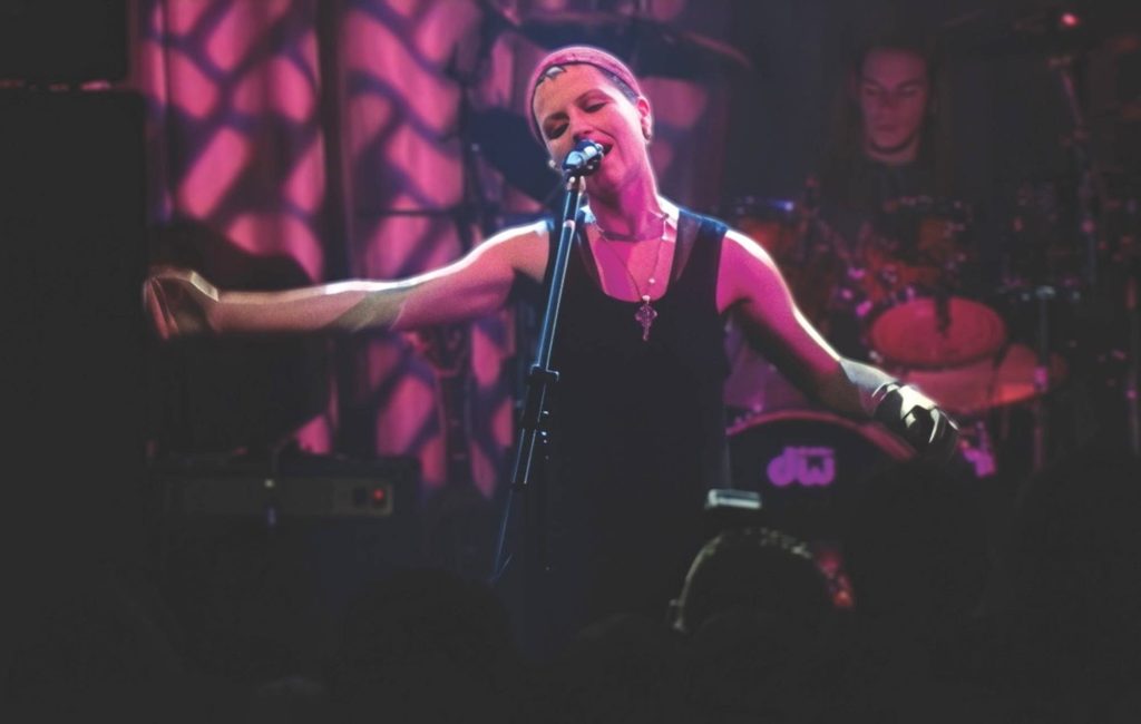 The Cranberries: gravação inédita de show de 1994 em Londres será lançada em setembro