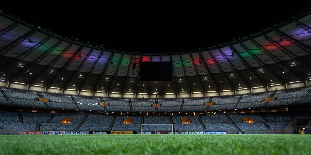 Cruzeiro e Flamengo ficam no 1 a 1 no Mineirão e deixam vaga nas oitavas da Libertadores em aberto