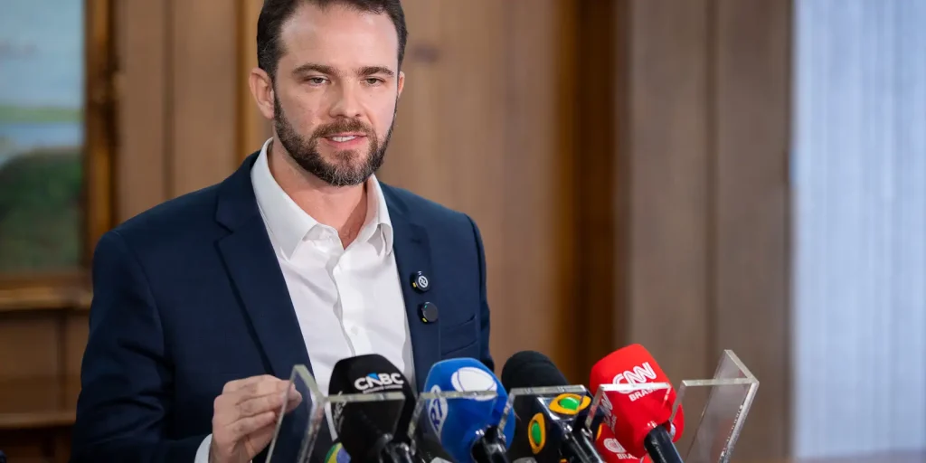 Ministério da Fazenda vai ouvir empresários antes de aplicar Lei da Reciprocidade contra tarifaço dos EUA