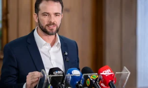 Ministério da Fazenda vai ouvir empresários antes de aplicar Lei da Reciprocidade contra tarifaço dos EUA