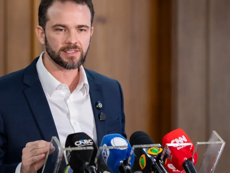 Ministério da Fazenda vai ouvir empresários antes de aplicar Lei da Reciprocidade contra tarifaço dos EUA