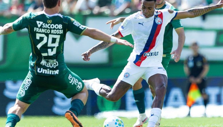 Chapecoense e Bahia empatam em 3 a 3 na Arena Condá; Verdão segue na lanterna