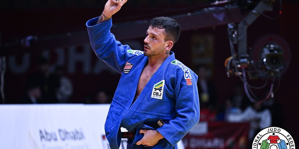 Daniel Cargnin conquista ouro no Grand Slam de Lausanne com virada nos segundos finais