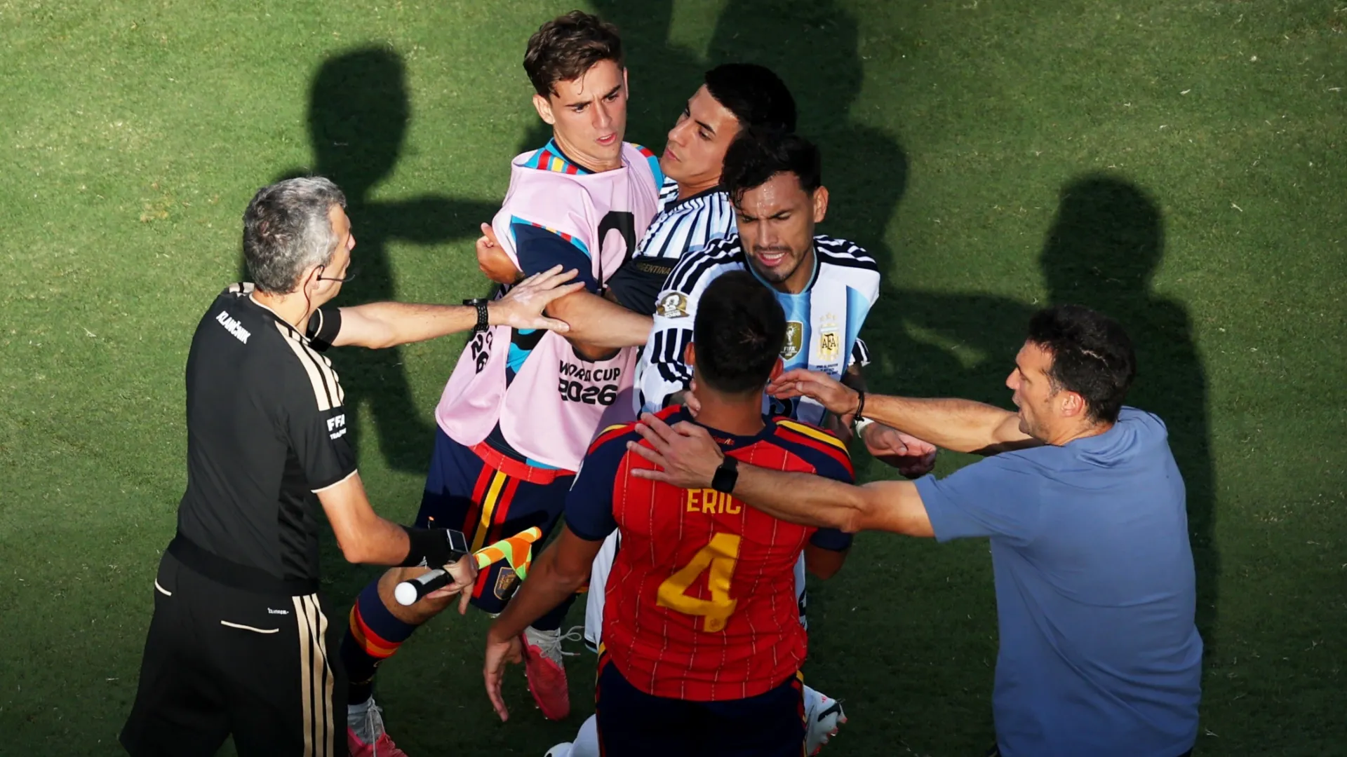Di Maria critica punições da FIFA a jogadores da Argentina: É exagerado
