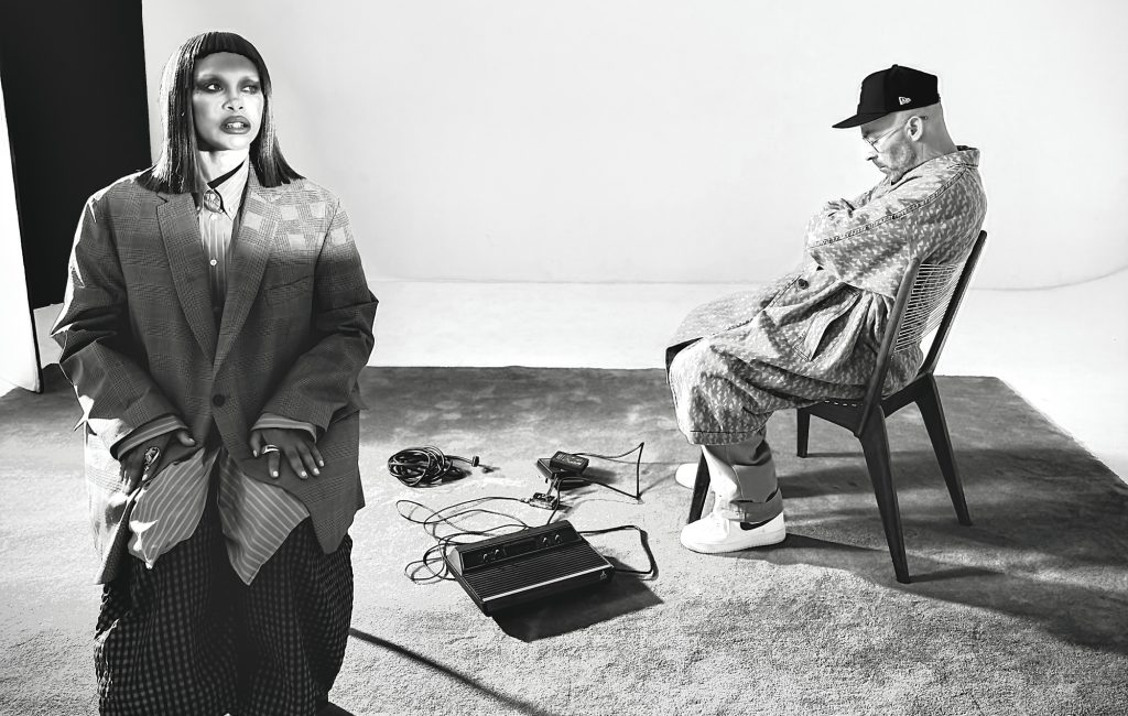 Erykah Badu e The Alchemist anunciam álbum conjunto com a faixa Witch Doctor