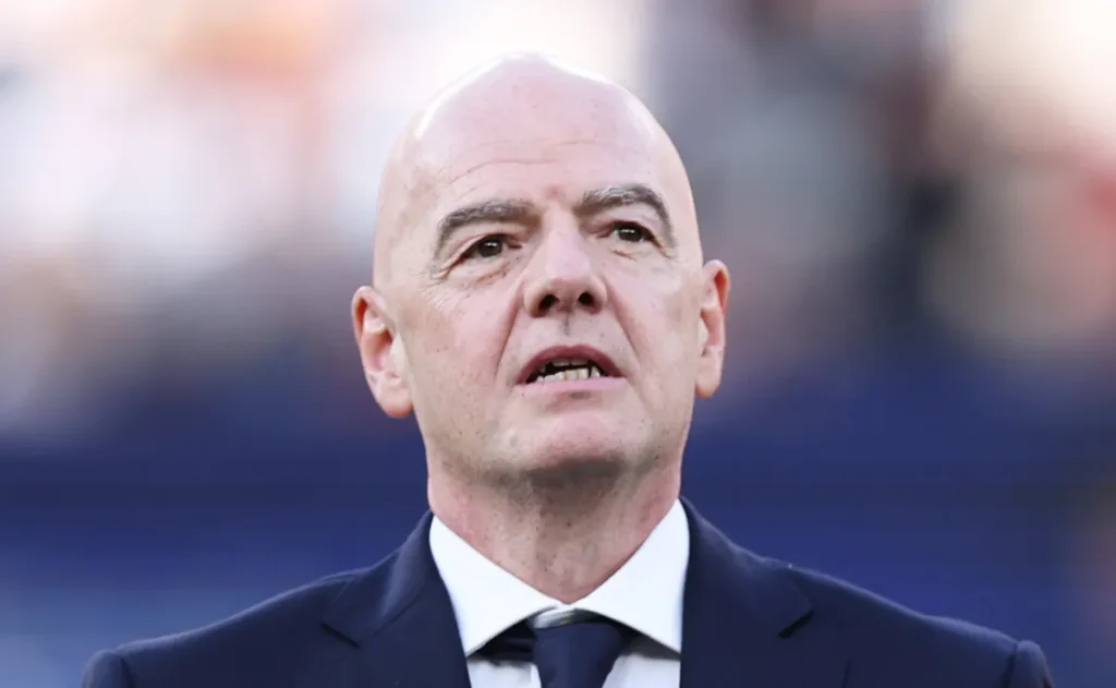 Concacaf, AFC e UEFA unem forças em carta aberta contra planos comerciais de Infantino na FIFA