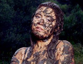 Remi Wolf anuncia terceiro álbum, Mud, e diz que disco marcou nova fase em sua vida
