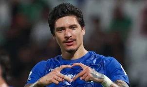 Al Hilal empresta Darwin Núñez ao Al Diriyah; Benzema nega saída para o futebol europeu