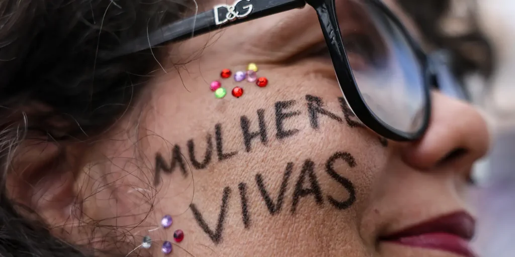 Polícia Civil do Rio cria Programa Salas Lilás para atendimento humanizado a vítimas de violência de gênero