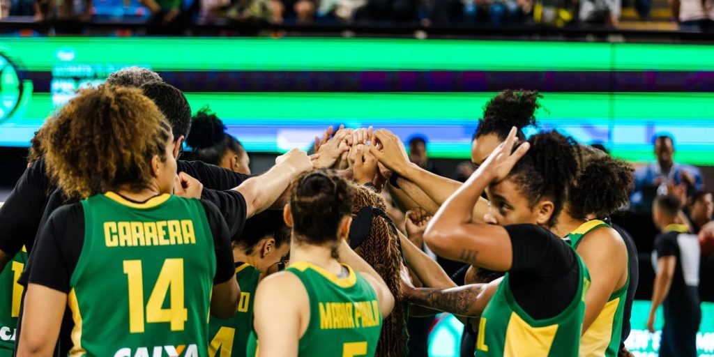 Seleção feminina de basquete decide vaga no Pré-Olímpico contra a Argentina