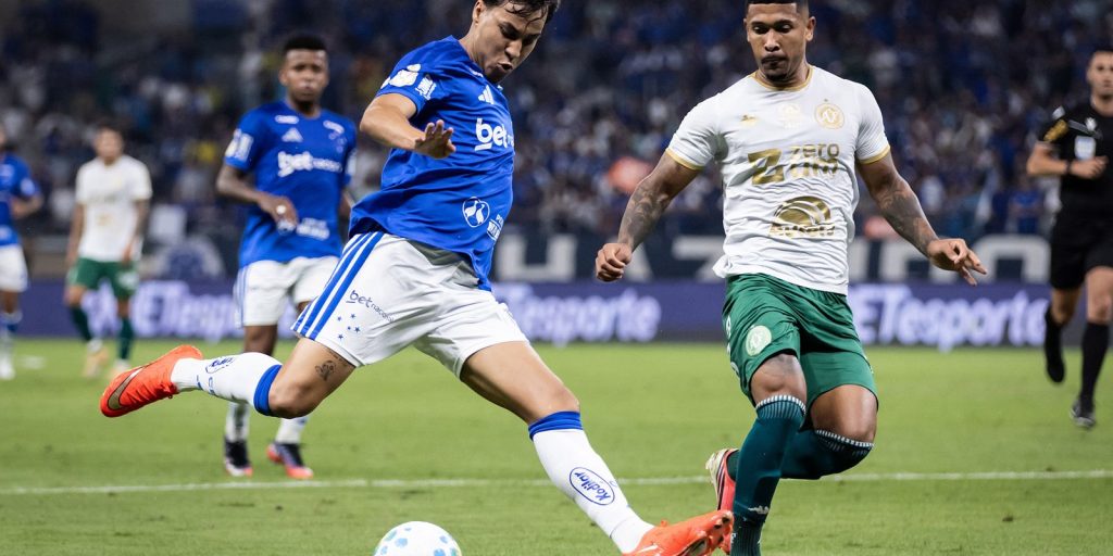 Cruzeiro e Grêmio avançam e mantêm hegemonia na briga pelo título da Copa do Brasil