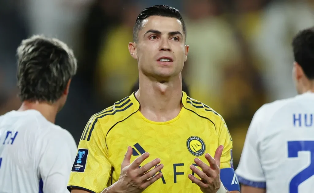 Cristiano Ronaldo deve desfalcar Al Nassr na estreia da Copa do Rei da Arábia Saudita