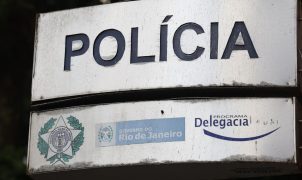 Operação policial mira atletas de Vasco e Vila Nova por suspeita de ligação com tráfico