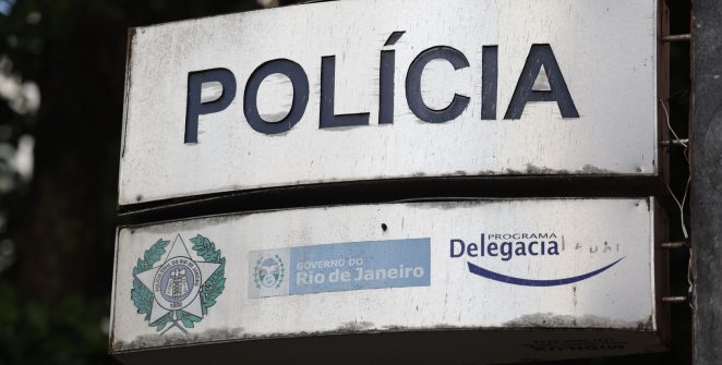 Operação policial mira atletas de Vasco e Vila Nova por suspeita de ligação com tráfico