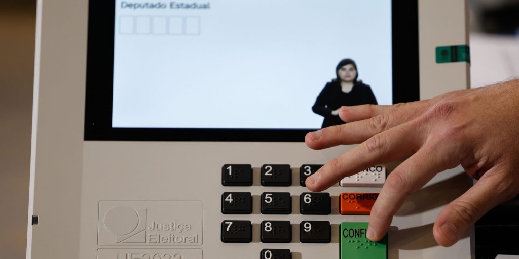 Eleições 2026: campanha eleitoral nas ruas e na internet começa neste domingo