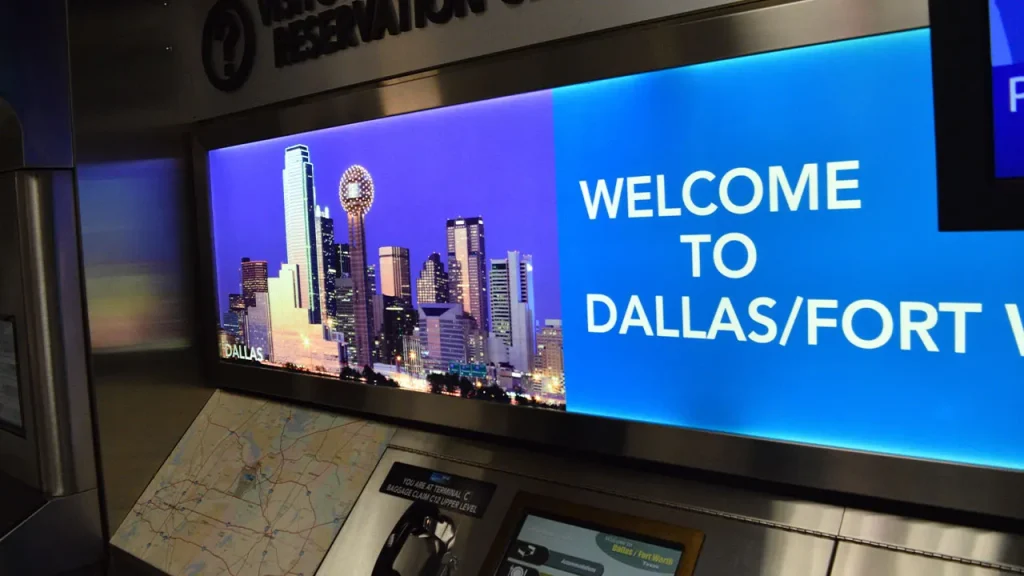 Abbott manda revisar repasses a aeroportos do Texas após DFW desistir de instalar estações de ablução islâmicas
