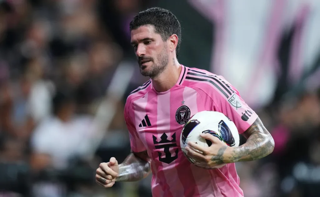Suspensão por acúmulo de cartões tira De Paul do duelo do Inter Miami contra o Philadelphia Union na MLS
