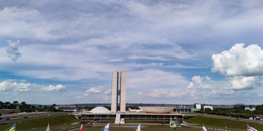 Congresso retoma trabalhos sem votações em plenário e com agenda restrita até as eleições