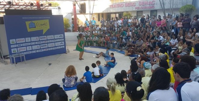 Flipelô celebra 10 anos com homenagem a Myriam Fraga e Calasans Neto no Pelourinho