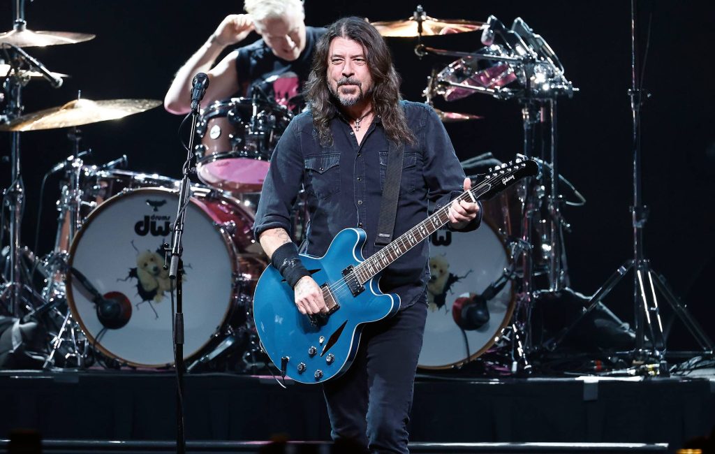 Foo Fighters lançam EP ao vivo Are Playing Where??? Vol. II no Bandcamp