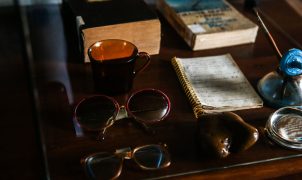 Viva Maria celebra os 137 anos de Cora Coralina com visita à casa-museu da poeta doceira