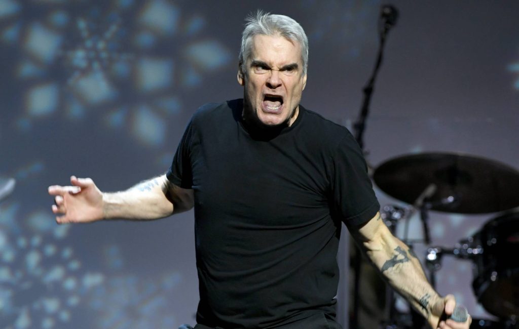 Henry Rollins anuncia memórias sobre infância difícil e descoberta do punk em Bait Dog Boy