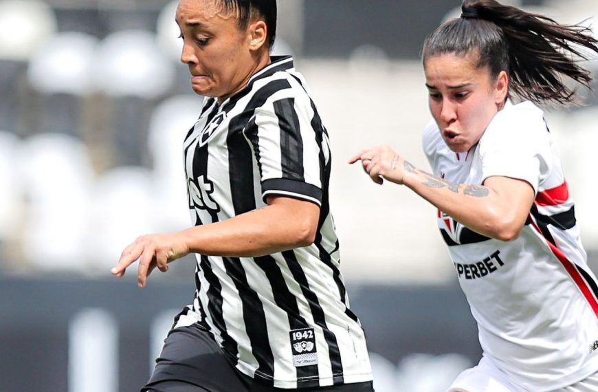 São Paulo goleia Botafogo por 5 a 1, iguala Corinthians na liderança e complica situação das Gloriosas